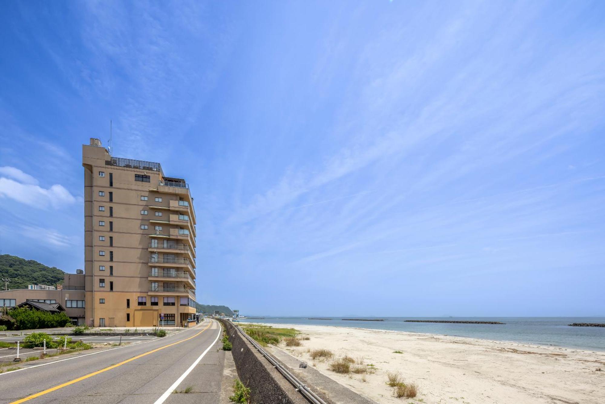 Genjiko Hotel Minamichita Exterior photo